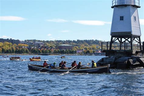 Boating On Lake Champlain: 125 Miles On Which To Play!