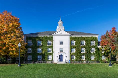 Middlebury College Is Paying Students to Take Semester Off | BestColleges