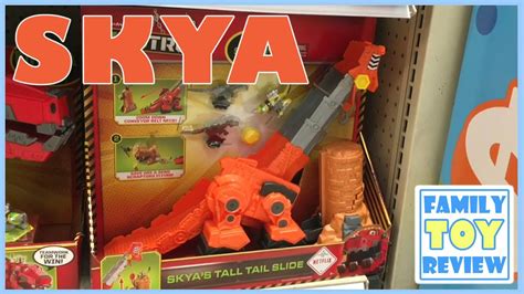 DinoTrux Tall Tail Skya Toy Revvit Fights Scrap-It Scrapadactyl Toys R Us Toy Hunt ...