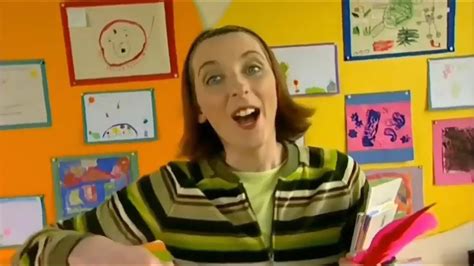 Balamory - Miss Hoolie’s Song - YouTube