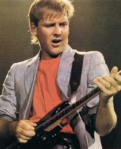 Alex Lifeson | Music pics, Alex lifeson, Rush music