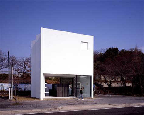 Japanese Home Architecture - hidden behind the minimalist facade