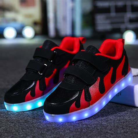 New Fashion Children LED Light Up Shoes Kids Sneakers USB Charging ...