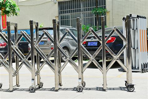 Security Retractable Crowd Control Pedestrian Barriers