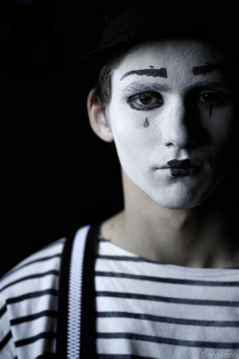 Mime Face Paint: Unleash Your Inner Performer!