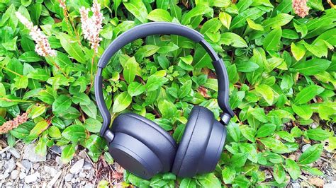 Microsoft Surface Headphones 2 review | TechRadar