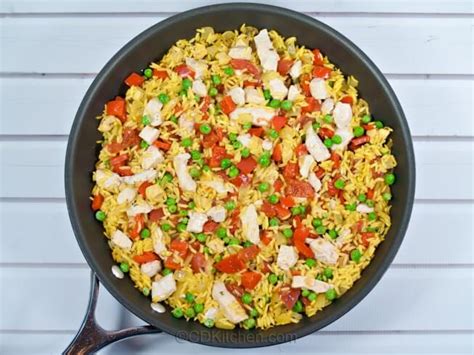 Skillet Chicken Paella Recipe | CDKitchen.com