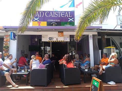 AN CAISTEAL BAR & CAFE, Corralejo - Updated 2024 Restaurant Reviews ...