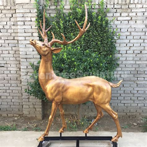 Large Outdoor Deer Statues - SevenTreeSculpture