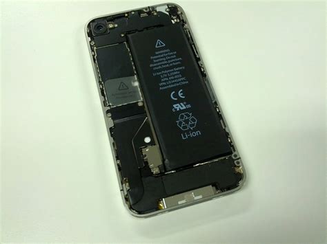 iPhone Battery Replacement 3 | Takahiro Yamagiwa | Flickr