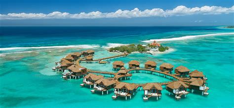 Best Bahamas Overwater Bungalows in 2024 – tripbirdie.com