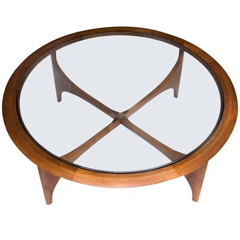 Mid-Century Modern Round Coffee Table by Lane