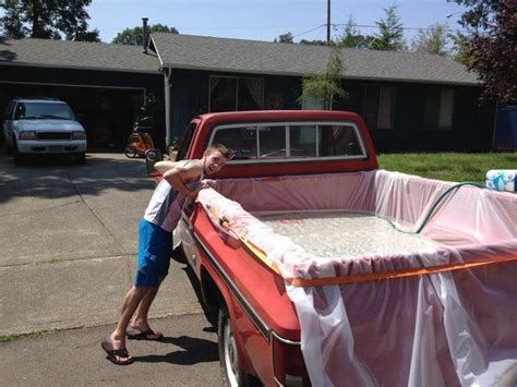 My friend and his redneck swimming pool : pics