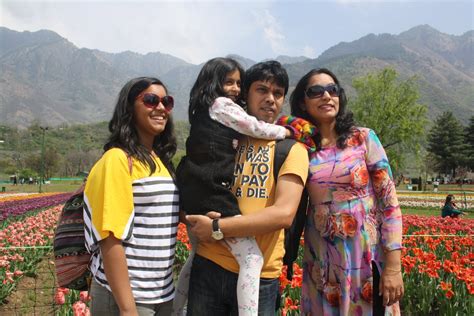 One of the best family trips I had @ Kashmir | To Travel Is To Learn