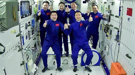 Shenzhou-15 and Shenzhou-14 crews meet in Tiangong space station - CGTN