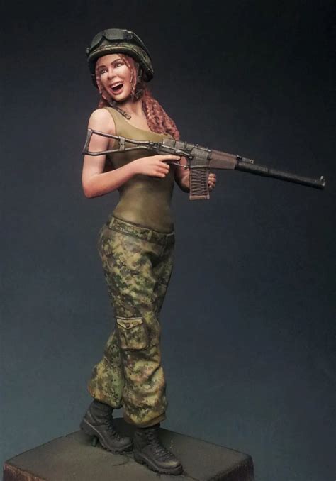 1/16 Scale Modern Female Soldier Miniatures Unpainted Resin Model Kit ...