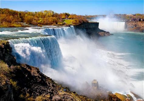 Niagara Falls, Ontario | Traveler's Life