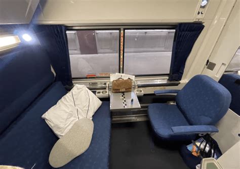 Amtrak Roomette VS Amtrak Bedroom - Which is Better? Photos, Videos and ...