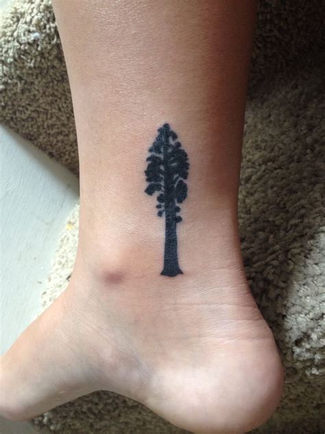 Sequoia Tree tattoo | Tree tattoo, Tattoos, Sequoia tree tattoo