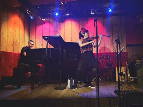 Rockwood Music Hall in NYC — MACHIKO OZAWA