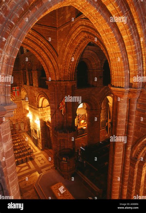 The interior of st magnus cathedral hi-res stock photography and images - Alamy