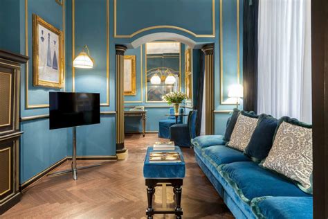 14 Best Hotels in Venice (Luxury, Boutique, Coolest)