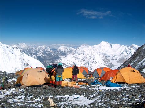 Everest 2023: Summit Pushes Begin with Thieves on the Mountain | The Blog on alanarnette.com