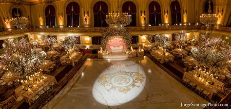 Find venues for Indian weddings, request quotes, personalized consultations.