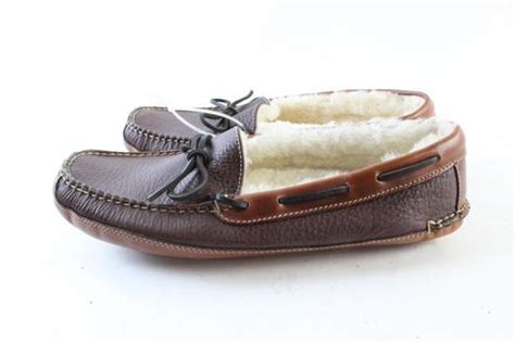 LL Bean Mens Bison Slippers, Size 10D | Property Room