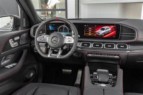 2022 Mercedes-Benz GLE-Class Interior Pictures