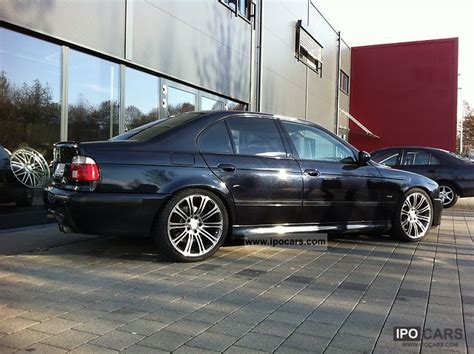 2000 BMW M5 - Car Photo and Specs