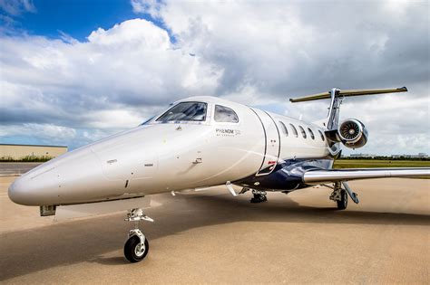 Phenom 300 da Embraer é novamente o jato executivo mais entregue no mundo - Poder Aéreo ...