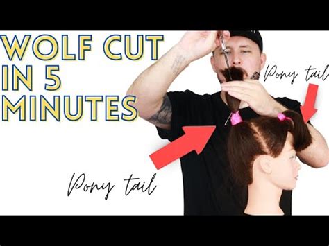 HOW TO CUT A WOLF CUT IN 5 MINUTES - TIKTOK HAIRCUT TREND - WOLF CUT TUTORIAL hair trends 2021 ...