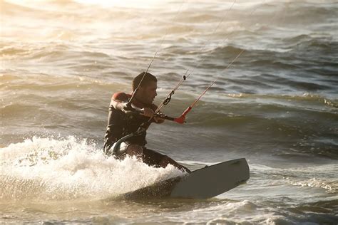 8 Facts You Should Know About Kiteboarding (Before You Step Up on Your ...