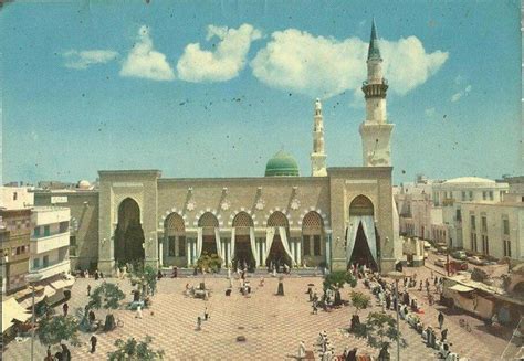 بَدُرْ بدرة 🇸🇦 (@BadrBadrah) / Twitter | Medina mosque, Old pictures ...