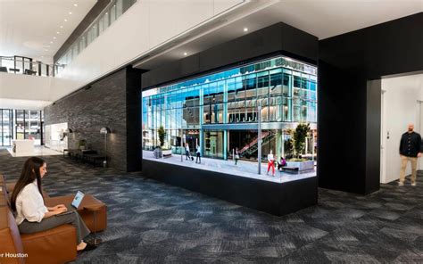 SNA Displays Creates Digital Art LED Centerpiece for Gensler Houston Lobby | DPAA