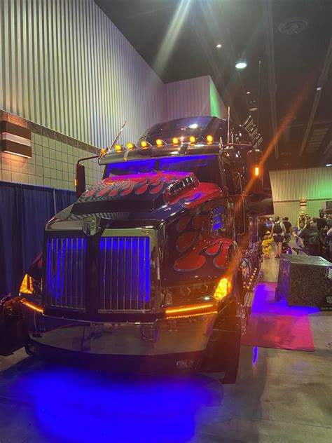 Optimus Prime Replica truck at Amarillo Comic Con. He is licensed with ...