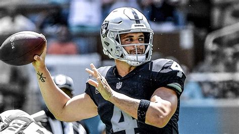 Derek Carr Trade Rumors: Sorting Out Latest Speculation