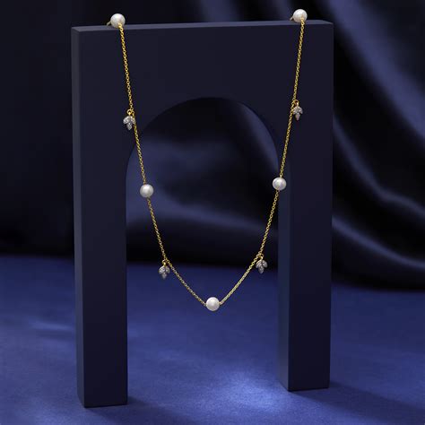 Pearl Petals Necklace | Sleek Modern Design | CaratLane