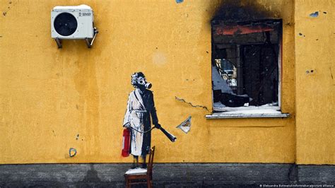 Mastermind of Kyiv Banksy removal could face years in jail – DW – 01/03/2023