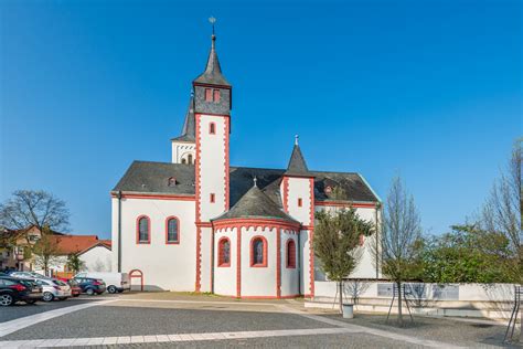 Saal-Kirche Ingelheim 68 Foto & Bild | frühling, historisch, hospital ...