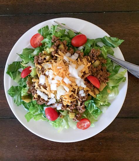 Easy Low Carb Cheeseburger Salad {THM-S} | My Montana Kitchen