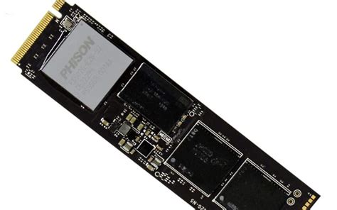 Phison E26 B58R 1,600MT 2TB SSD Preview - PCIe Gen5 Storage is Here ...