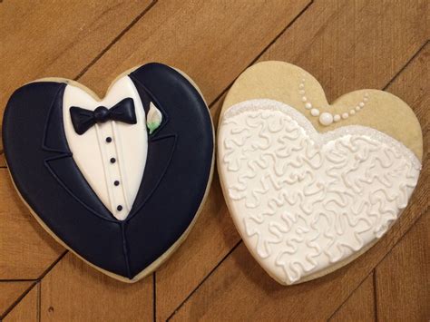 Bride and groom cookie, wedding cookie | Wedding cookies, Cookies, Goodies