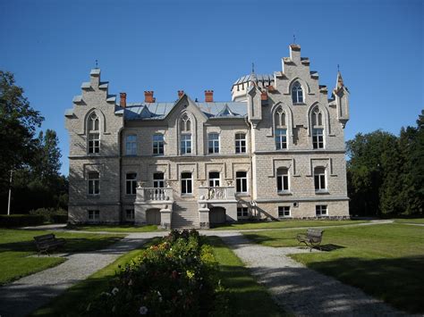 Castles Photo: Vasalemma Estonia | Castle, Beautiful castles, Famous castles