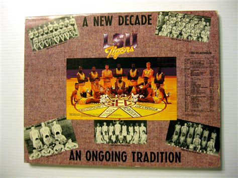 1989-90 LSU BASKETBALL MEDIA GUIDE CHRIS JACKSON SHAQ ONEAL STANLEY ...