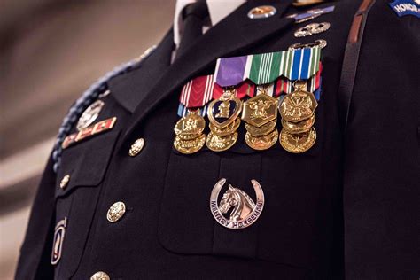 The Army's newest badge awarded to Old Guard Soldiers | Article | The United States Army