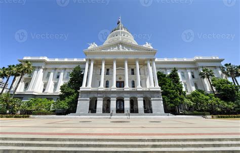 Sacramento Capitol Building, California 16102413 Stock Photo at Vecteezy