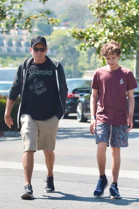 Charlie Sheen spends day with his son in rare sighting