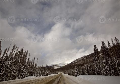 Rocky Mountains in winter 6224318 Stock Photo at Vecteezy